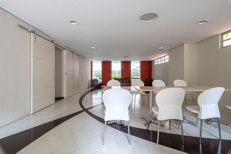 Apartamento à venda com 115m², 3 quartos e 2 vagas Apartamento à venda com 115m², 3 quartos e 2 vagasÁrea comum