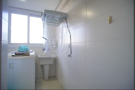 Apartamento à venda com 72m², 2 quartos e 1 vagaÁrea de Serviço