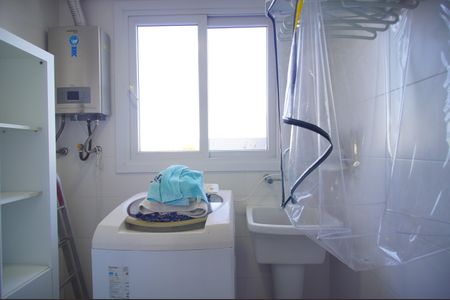 Apartamento à venda com 72m², 2 quartos e 1 vagaÁrea de Serviço