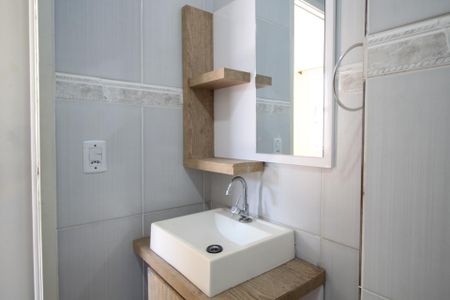 Apartamento para alugar com 50m², 2 quartos e sem vagaBanheiro