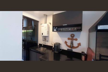 Apartamento à venda com 62m², 2 quartos e 2 vagas Apartamento à venda com 62m², 2 quartos e 2 vagasÁrea de Serviço