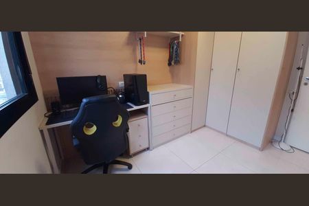 Apartamento à venda com 62m², 2 quartos e 2 vagas Apartamento à venda com 62m², 2 quartos e 2 vagasQuarto