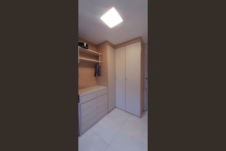 Apartamento à venda com 62m², 2 quartos e 2 vagas Apartamento à venda com 62m², 2 quartos e 2 vagasQuarto