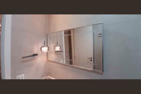 Apartamento à venda com 62m², 2 quartos e 2 vagas Apartamento à venda com 62m², 2 quartos e 2 vagasBanheiro Social