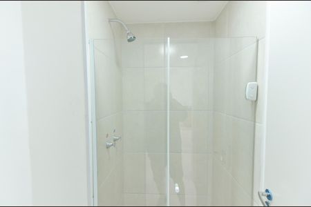 Apartamento à venda com 37m², 2 quartos e sem vaga Apartamento à venda com 37m², 2 quartos e sem vagaBanheiro