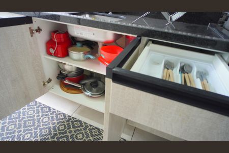 Apartamento para alugar com 50m², 2 quartos e 1 vagaUtensílios 