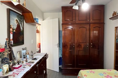 Quarto 1 de apartamento para alugar com 2 quartos, 46m² em Aparecida, Santos