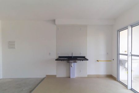 Cozinha de apartamento para alugar com 2 quartos, 47m² em Vila Ema, São Paulo