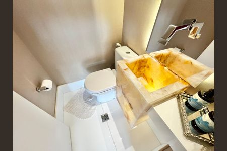 Apartamento para alugar com 133m², 3 quartos e 2 vagasLavabo