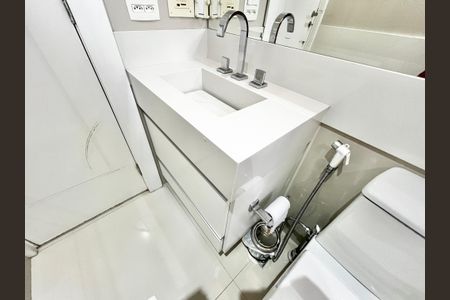 Apartamento para alugar com 133m², 3 quartos e 2 vagasBanheiro da Suíte 1