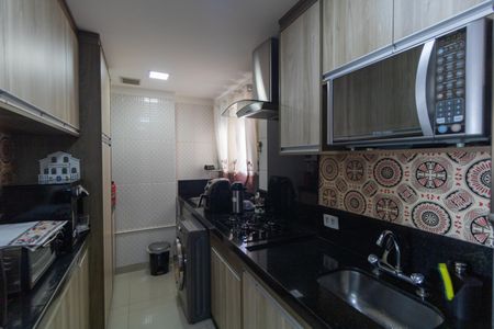Apartamento à venda com 80m², 3 quartos e 2 vagasCozinha