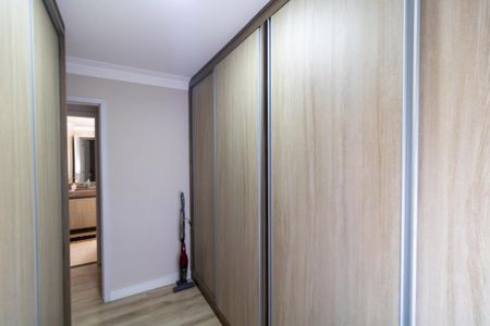 Apartamento à venda com 80m², 3 quartos e 2 vagasQuarto 01