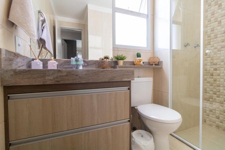 Apartamento à venda com 80m², 3 quartos e 2 vagasBanheiro 