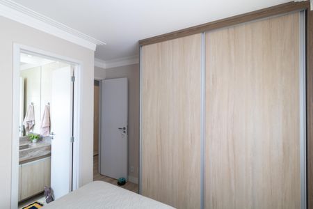 Apartamento à venda com 80m², 3 quartos e 2 vagasSuíte