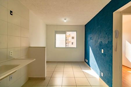 Apartamento para alugar com 2 quartos, 32m² em Jardim Itacolomi, São Paulo