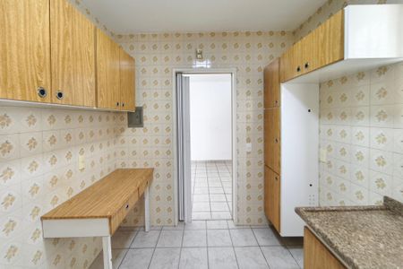 Apartamento à venda com 64m², 2 quartos e 1 vaga Apartamento à venda com 64m², 2 quartos e 1 vagaCozinha