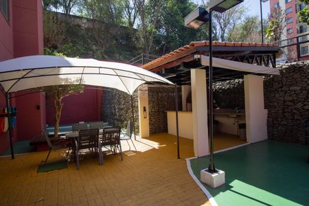 Apartamento para alugar com 52m², 2 quartos e 1 vaga Apartamento para alugar com 52m², 2 quartos e 1 vagaÁrea comum - Churrasqueira