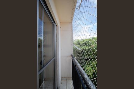 Varanda da Sala de apartamento para alugar com 2 quartos, 52m² em Conjunto Residencial Vista Verde, São Paulo