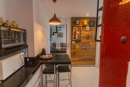 Apartamento para alugar com 150m², 2 quartos e 2 vagasCozinha