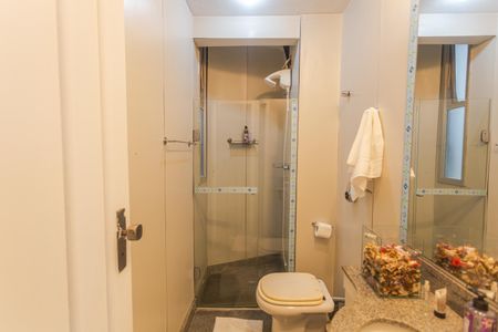 Apartamento para alugar com 150m², 2 quartos e 2 vagasBanheiro Social