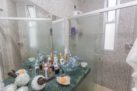 Apartamento para alugar com 150m², 2 quartos e 2 vagasBanheiro da Suíte