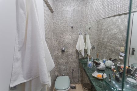 Apartamento para alugar com 150m², 2 quartos e 2 vagasBanheiro da Suíte