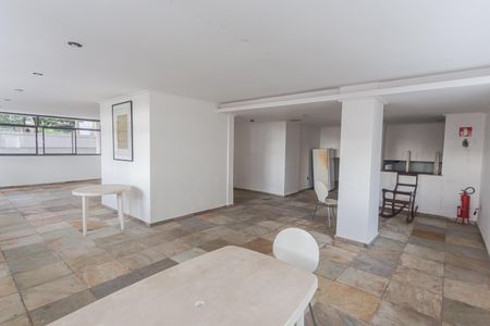 Apartamento para alugar com 150m², 2 quartos e 2 vagasÁrea comum - Salão de festas