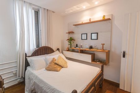 Suíte de apartamento para alugar com 2 quartos, 150m² em Sion, Belo Horizonte