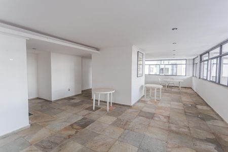 Apartamento para alugar com 150m², 2 quartos e 2 vagasÁrea comum - Salão de festas