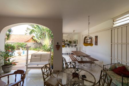 Casa de condomínio à venda com 760m², 5 quartos e 4 vagasChurrasqueira