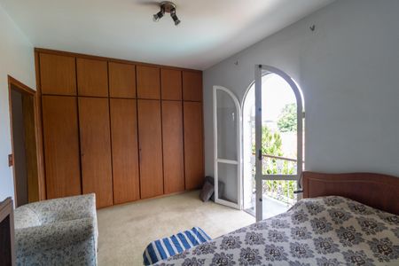 Casa de condomínio à venda com 760m², 5 quartos e 4 vagasSuíte 03