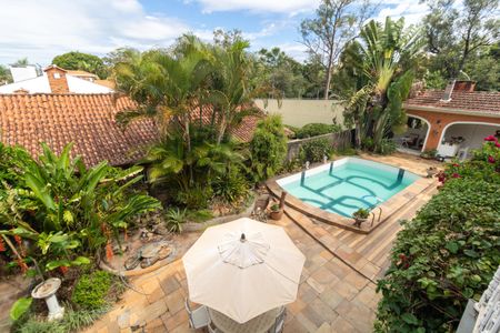 Casa de condomínio à venda com 760m², 5 quartos e 4 vagasQuintal