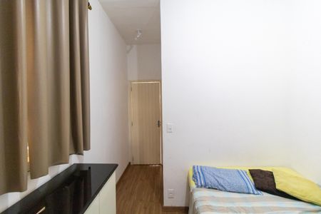 Casa de condomínio à venda com 760m², 5 quartos e 4 vagasSuíte 01