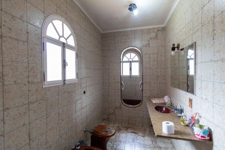 Casa de condomínio à venda com 760m², 5 quartos e 4 vagasBanheiro