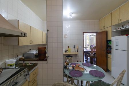 Casa de condomínio à venda com 760m², 5 quartos e 4 vagasCozinha