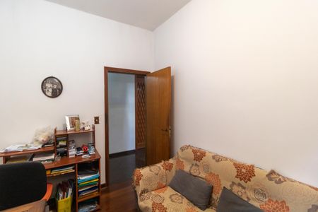 Casa de condomínio à venda com 760m², 5 quartos e 4 vagasEscritório