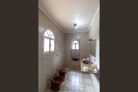 Casa de condomínio à venda com 760m², 5 quartos e 4 vagasBanheiro