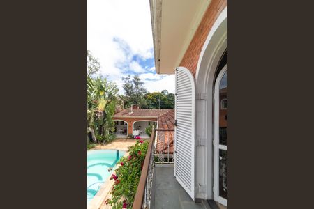 Casa de condomínio à venda com 760m², 5 quartos e 4 vagasSacada da Suíte 03