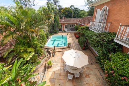 Casa de condomínio à venda com 760m², 5 quartos e 4 vagasQuintal