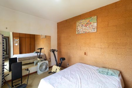 Casa de condomínio à venda com 760m², 5 quartos e 4 vagasQuarto 02