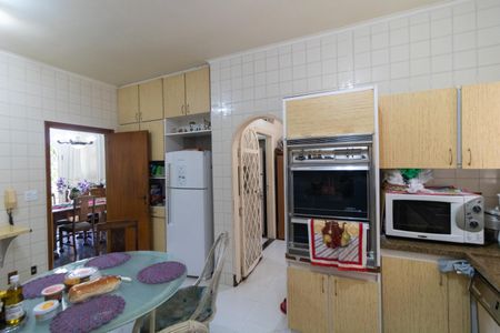 Casa de condomínio à venda com 760m², 5 quartos e 4 vagasCozinha