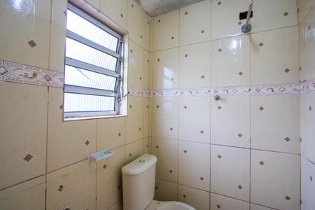 Banheiro de casa à venda com 1 quarto, 147m² em Vila Lutécia, Santo André