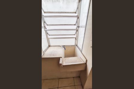 Apartamento para alugar com 63m², 2 quartos e sem vagaCozinha e Área de Serviço