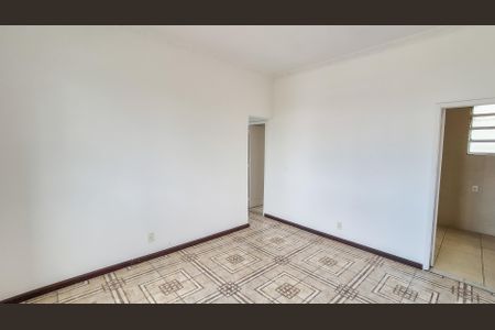 Apartamento para alugar com 63m², 2 quartos e sem vagaSala