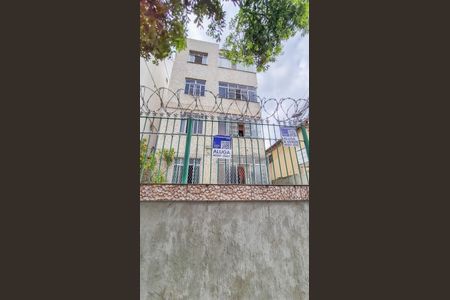 Apartamento para alugar com 63m², 2 quartos e sem vagaFrente do Prédio e Plaquinha 