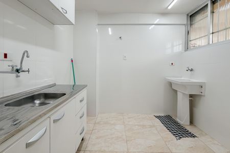 Apartamento à venda com 45m², 2 quartos e sem vagaCozinha e Área de Serviço