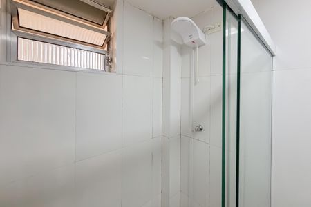 Apartamento à venda com 45m², 2 quartos e sem vagaBanheiro