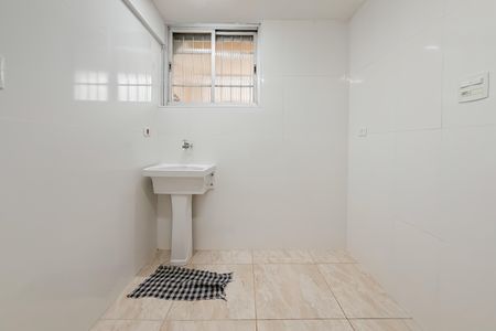 Apartamento à venda com 45m², 2 quartos e sem vagaCozinha e Área de Serviço