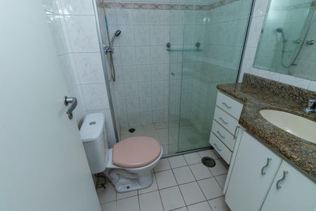Apartamento para alugar com 92m², 3 quartos e 2 vagas Apartamento para alugar com 92m², 3 quartos e 2 vagasBanheiro