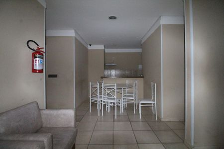 Apartamento para alugar com 65m², 3 quartos e 1 vagaÁrea comum - Salão de festas